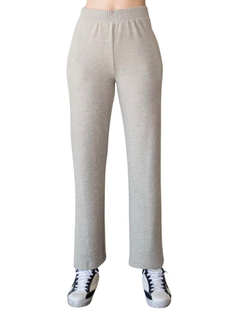 Front of a model wearing a size L Taupe Lounge Pants in Taupe in Taupe by CY Fashion. | dia_product_style_image_id:360709